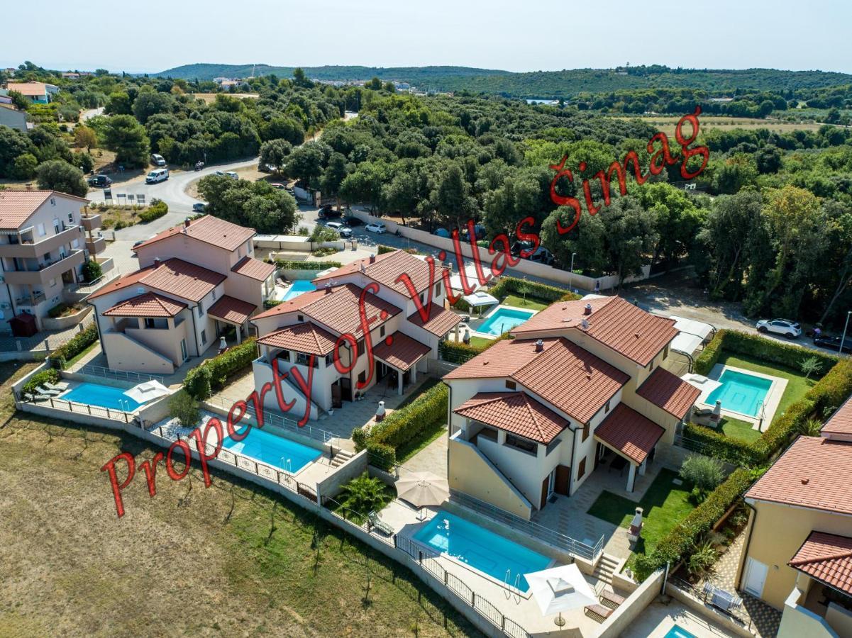 Villas Simag Баньоле Екстериор снимка