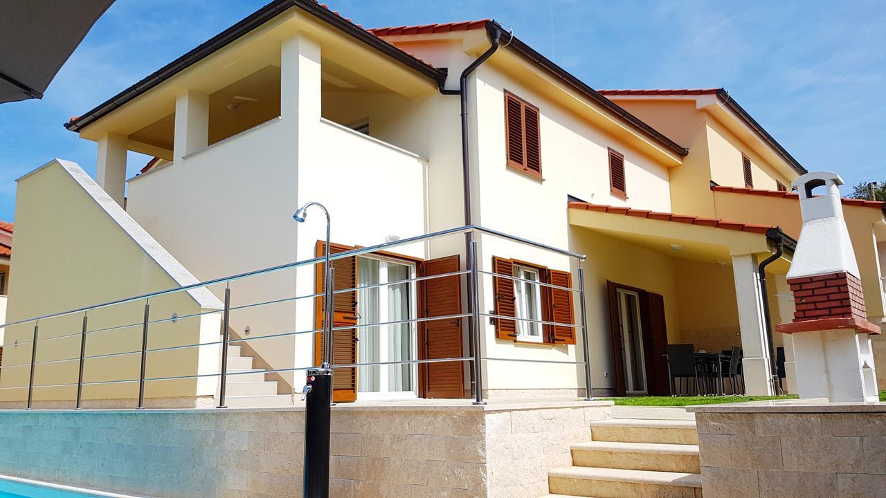 Villas Simag Баньоле Екстериор снимка