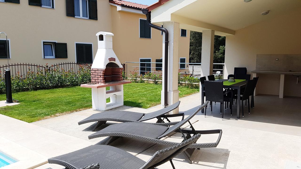 Villas Simag Баньоле Екстериор снимка