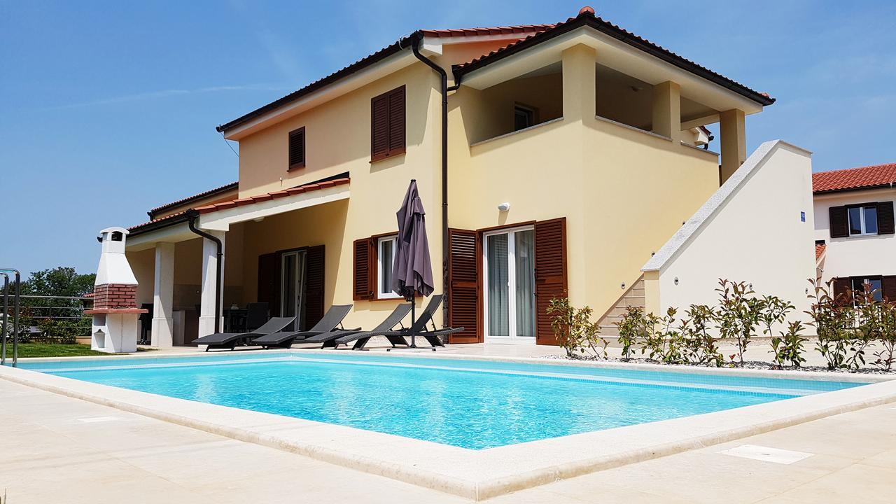 Villas Simag Баньоле Екстериор снимка