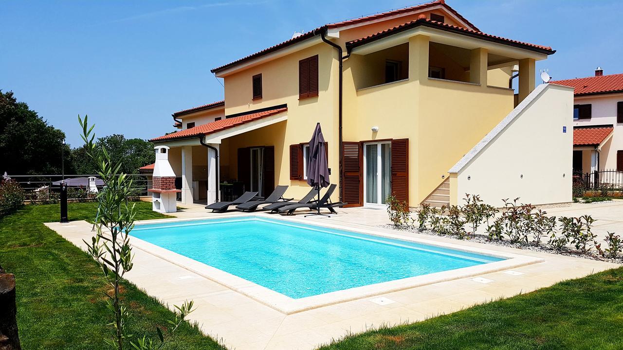 Villas Simag Баньоле Екстериор снимка