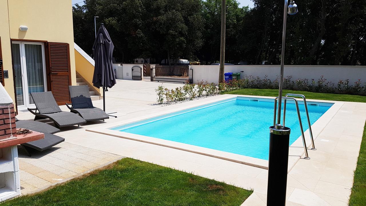 Villas Simag Баньоле Екстериор снимка