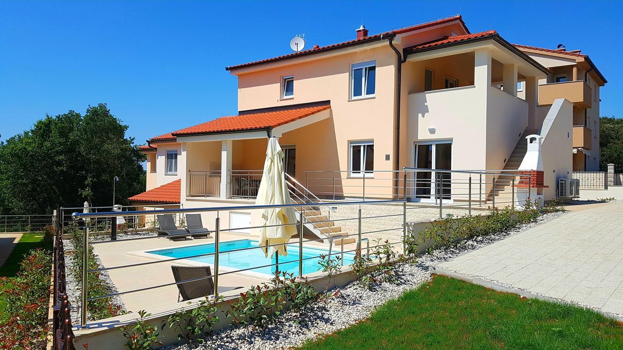 Villas Simag Баньоле Екстериор снимка